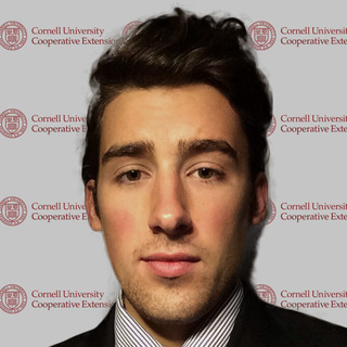 Adam Bredesen Headshot