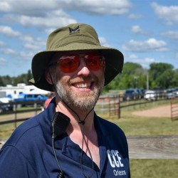 Man in sunglasses and hat