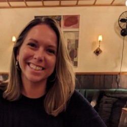 Picture of Lauren Kruglinski indoors