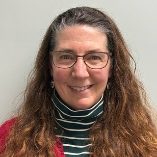 Colleen Wolpert Headshot