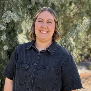 Gillian Sloan Headshot