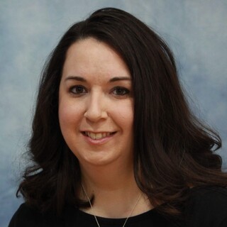 Amy Alexander Headshot