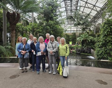 Master Gardener Volunteers enjoying a tour of Longwood Gardens.